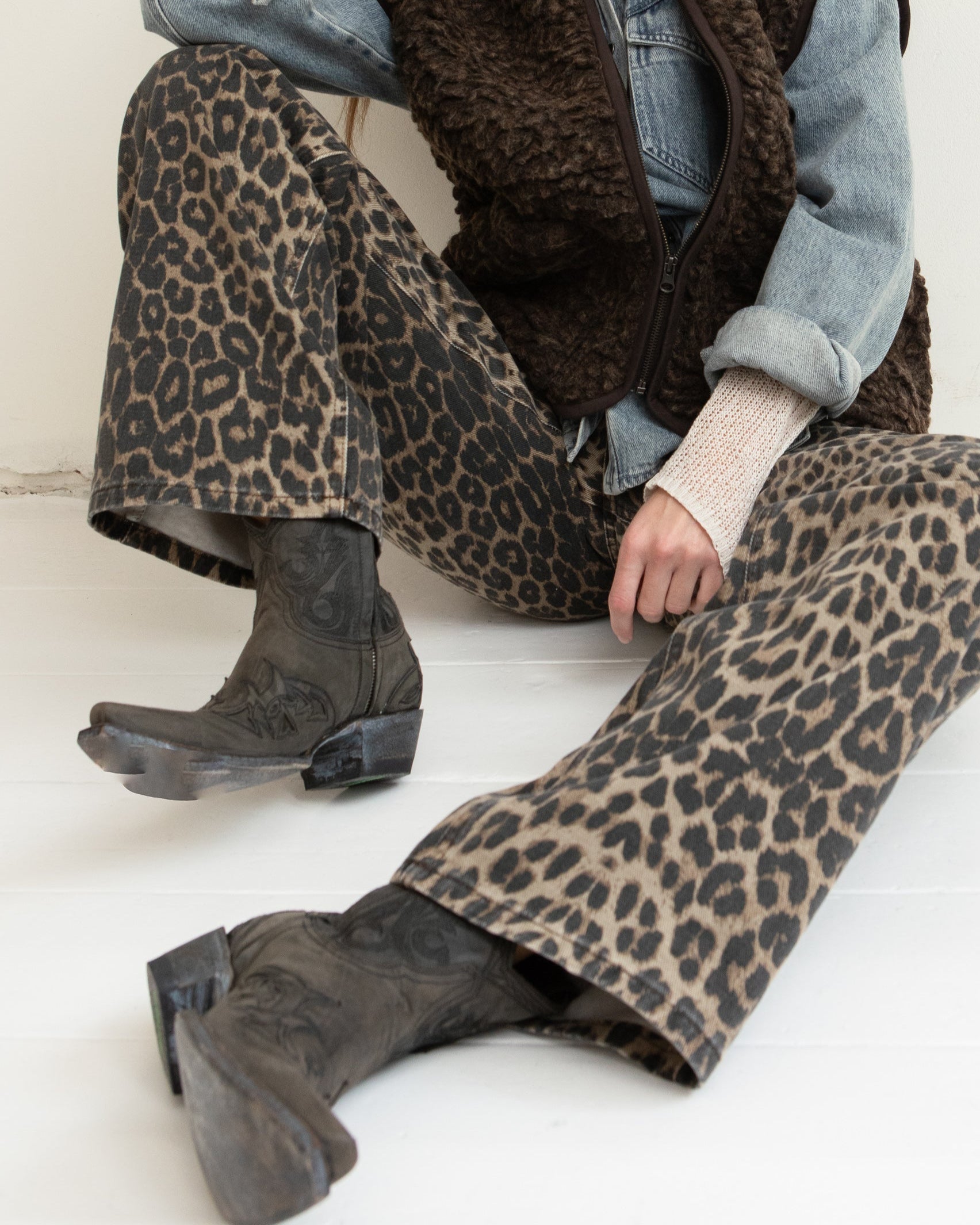 Stitched boots - Black