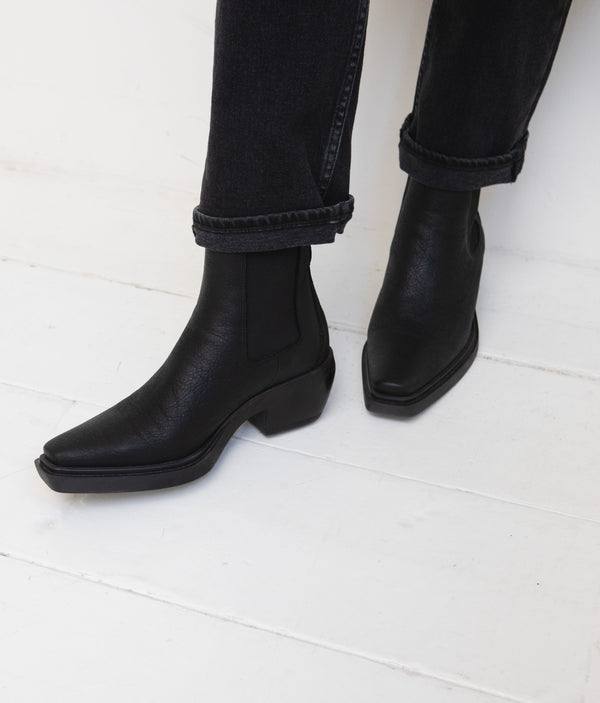 Waxed nabuc boots - Black