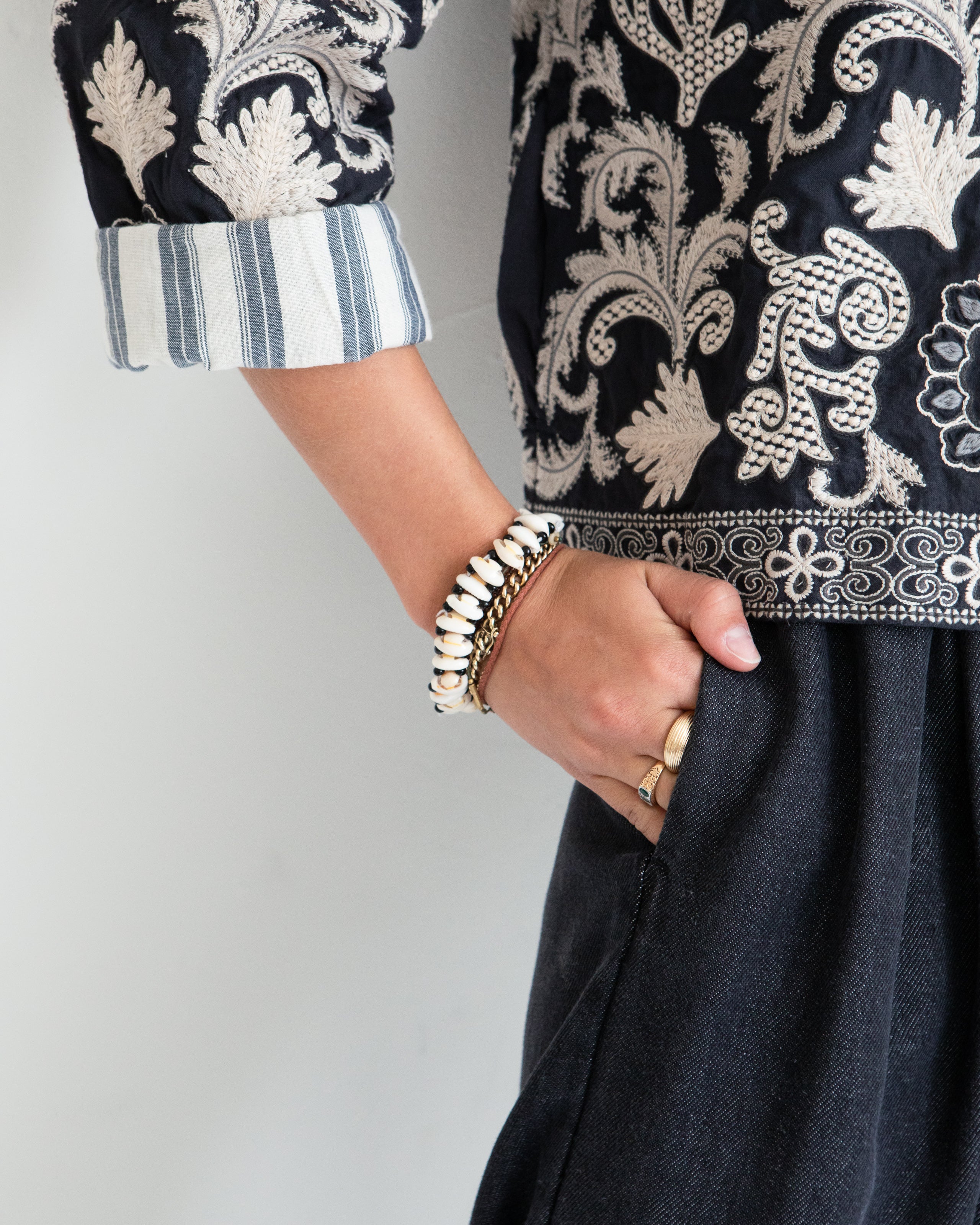 Balani jacket - Deep black