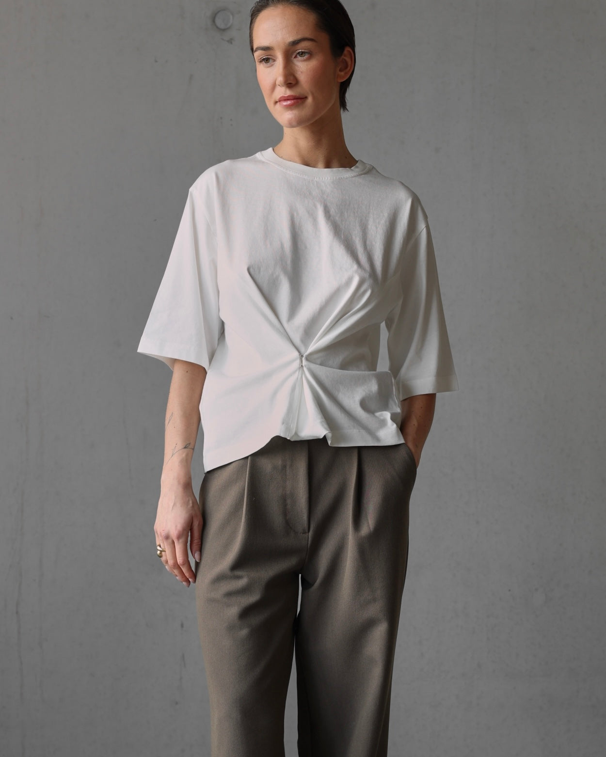 Selah T-shirt - Off white