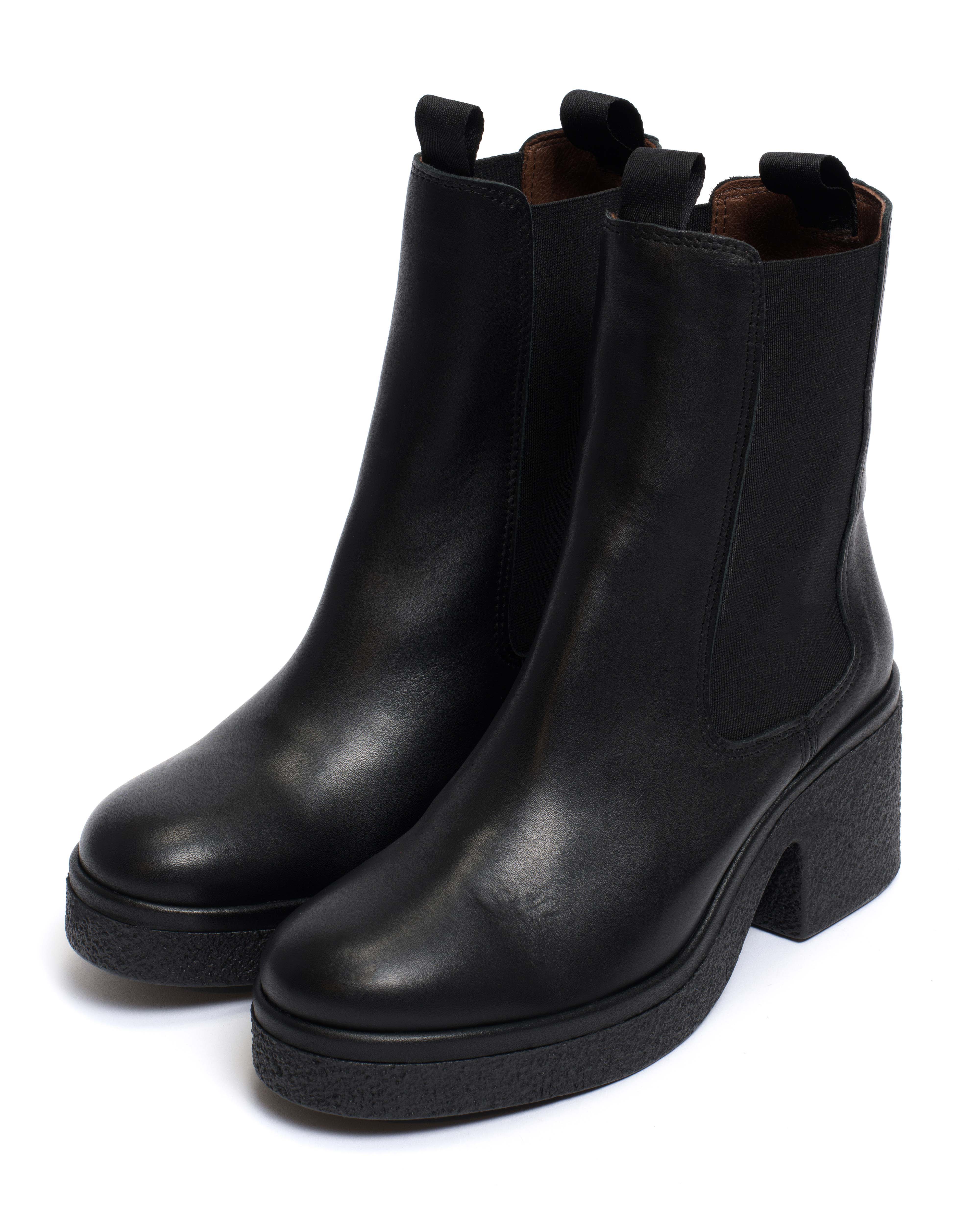 Laurell platform boots - Black