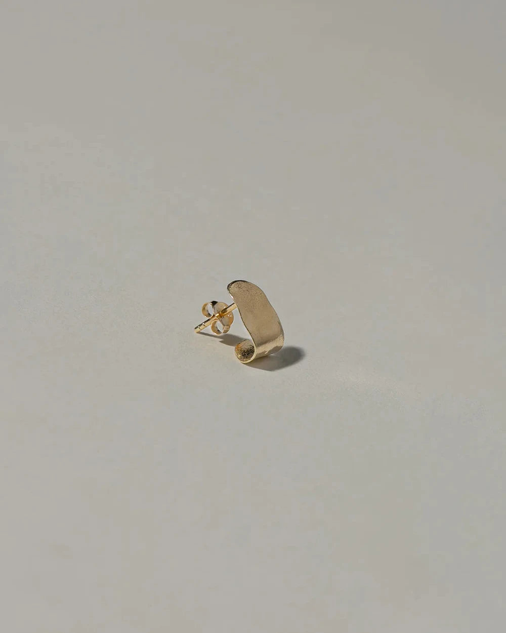 My muse earring medium - Gold