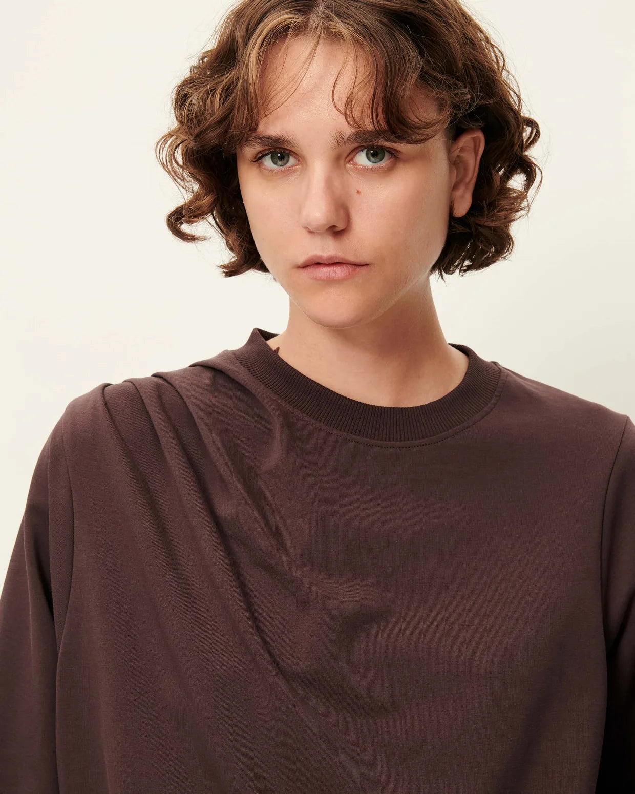 Pova T-shirt - Espresso